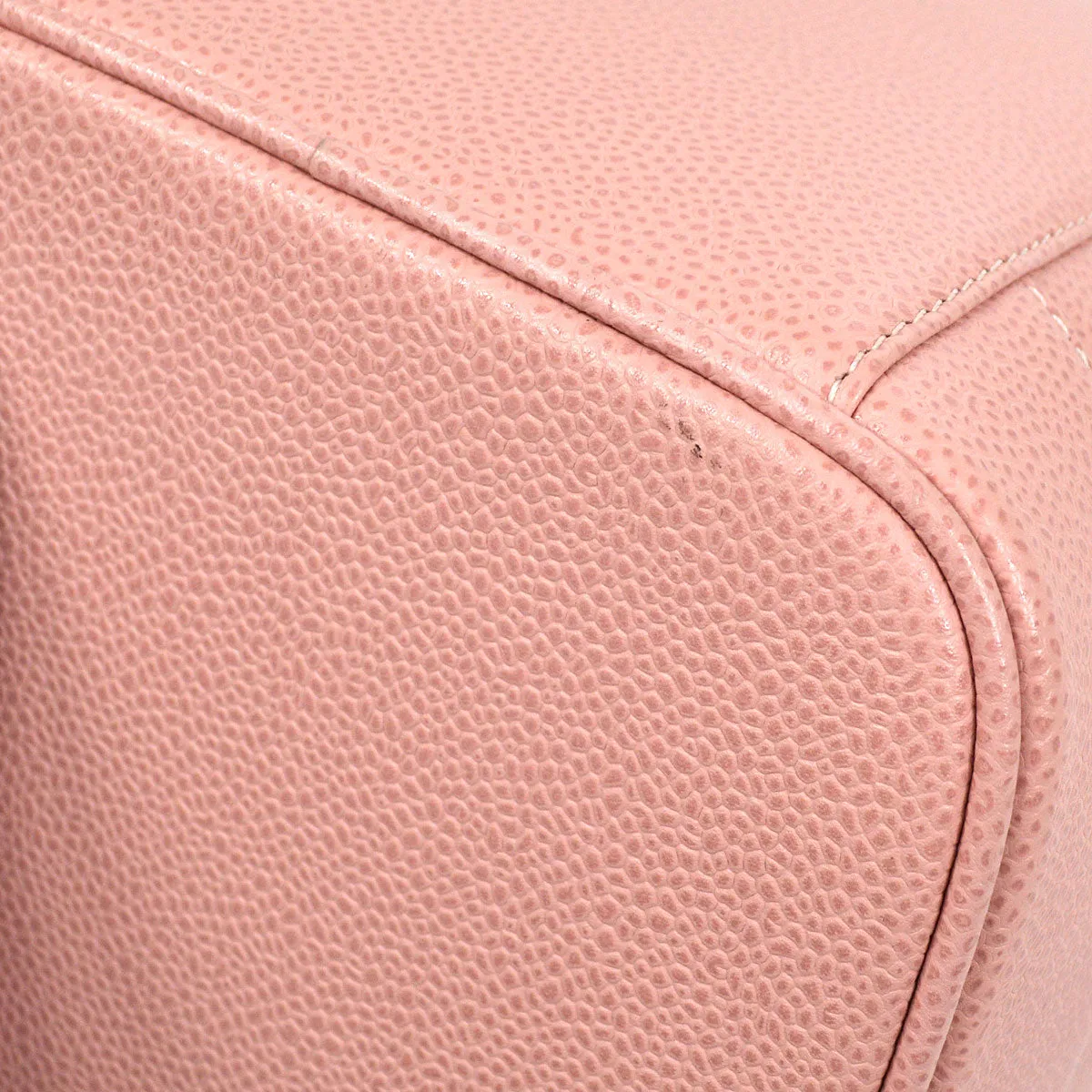 CHANEL 2003-2004 Pink Caviar Timeless Vanity Handbag 85702