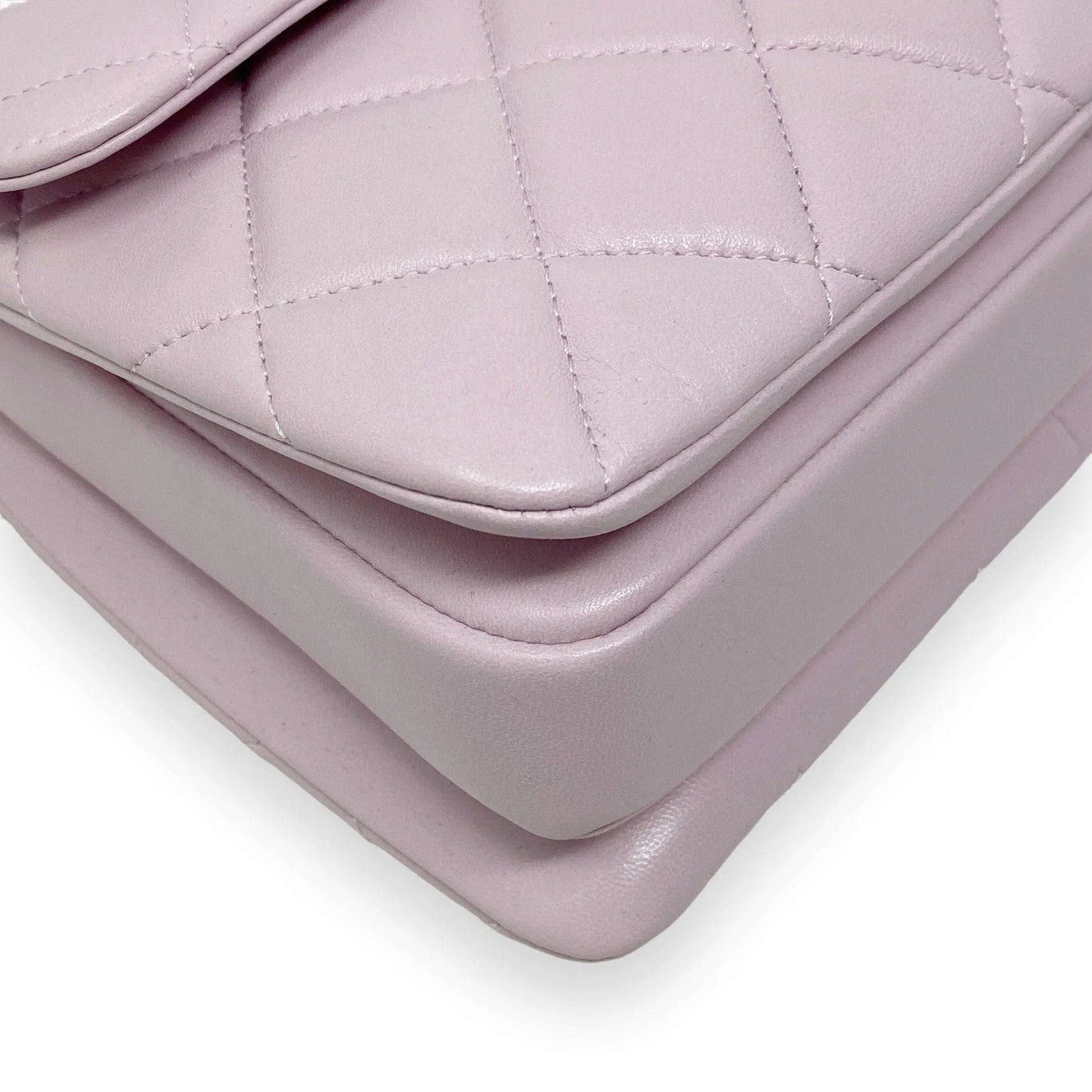 Chanel 21P Pink Medium Trendy Flap