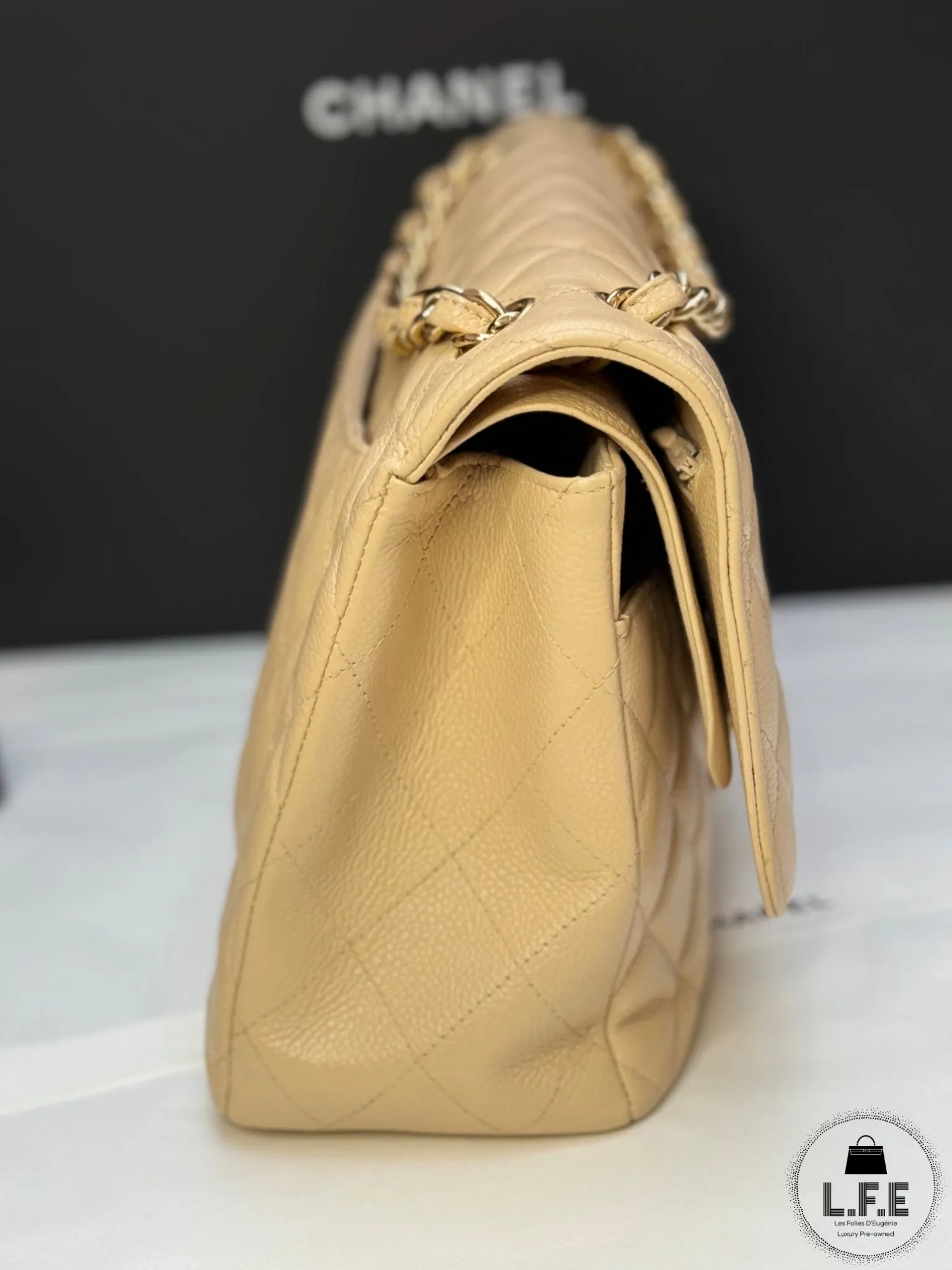 Chanel - Timeless Jumbo
