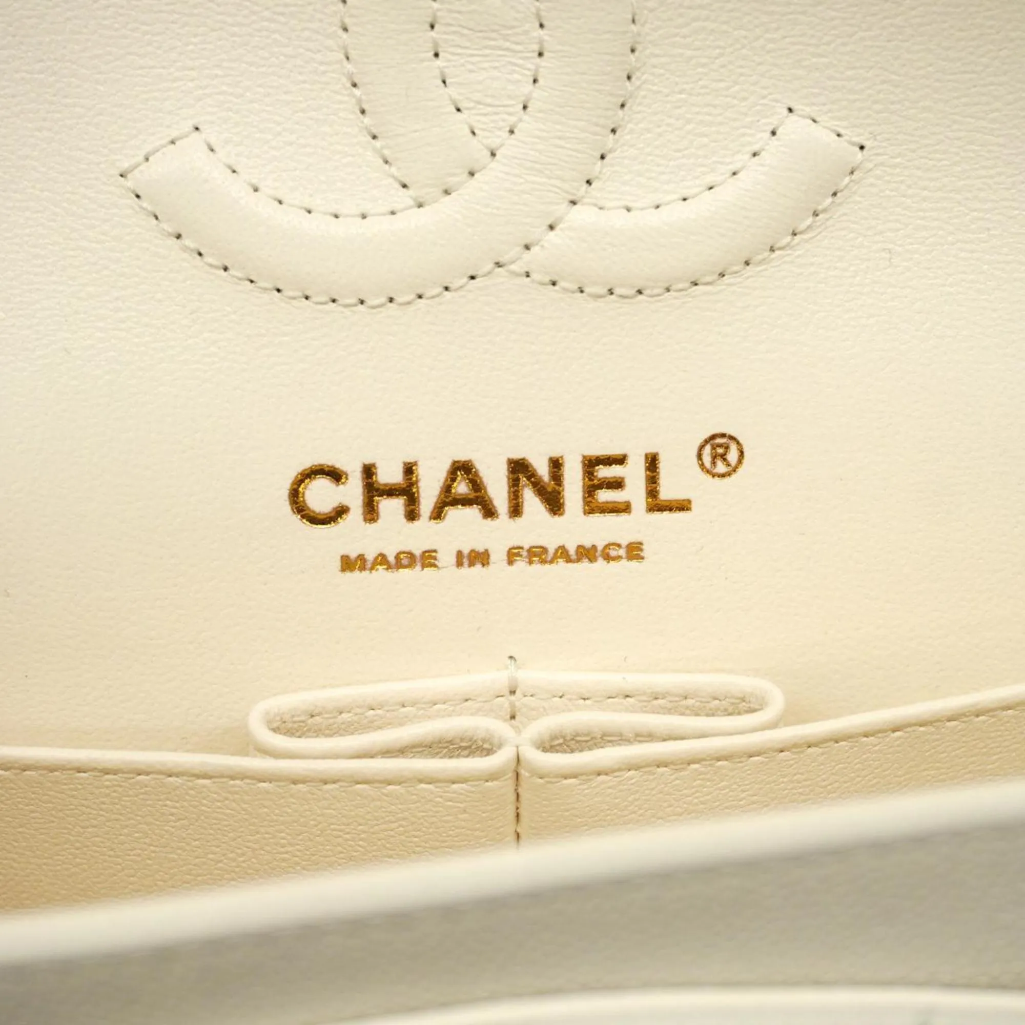 CHANEL Timeless/classique Shoulder Bag