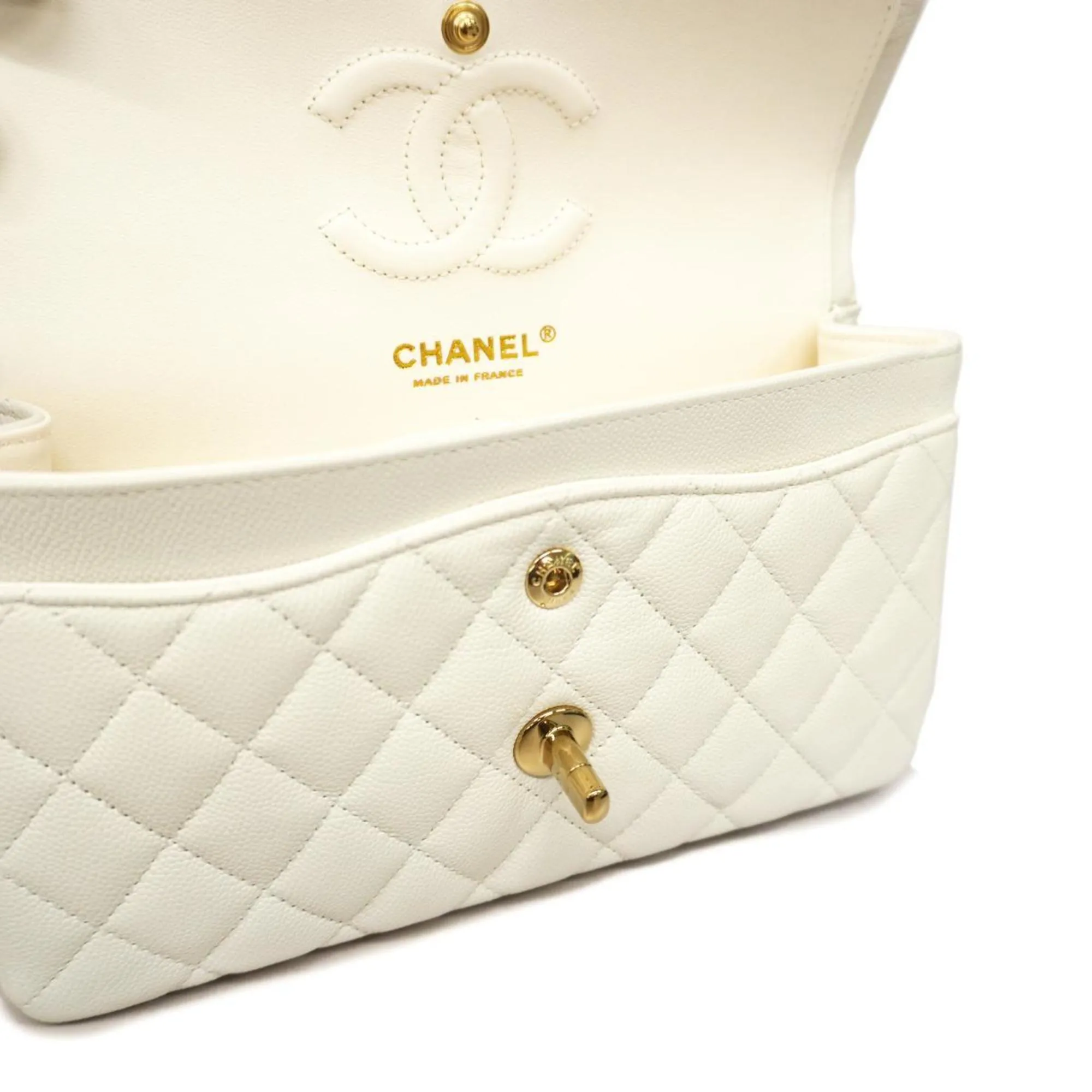 CHANEL Timeless/classique Shoulder Bag