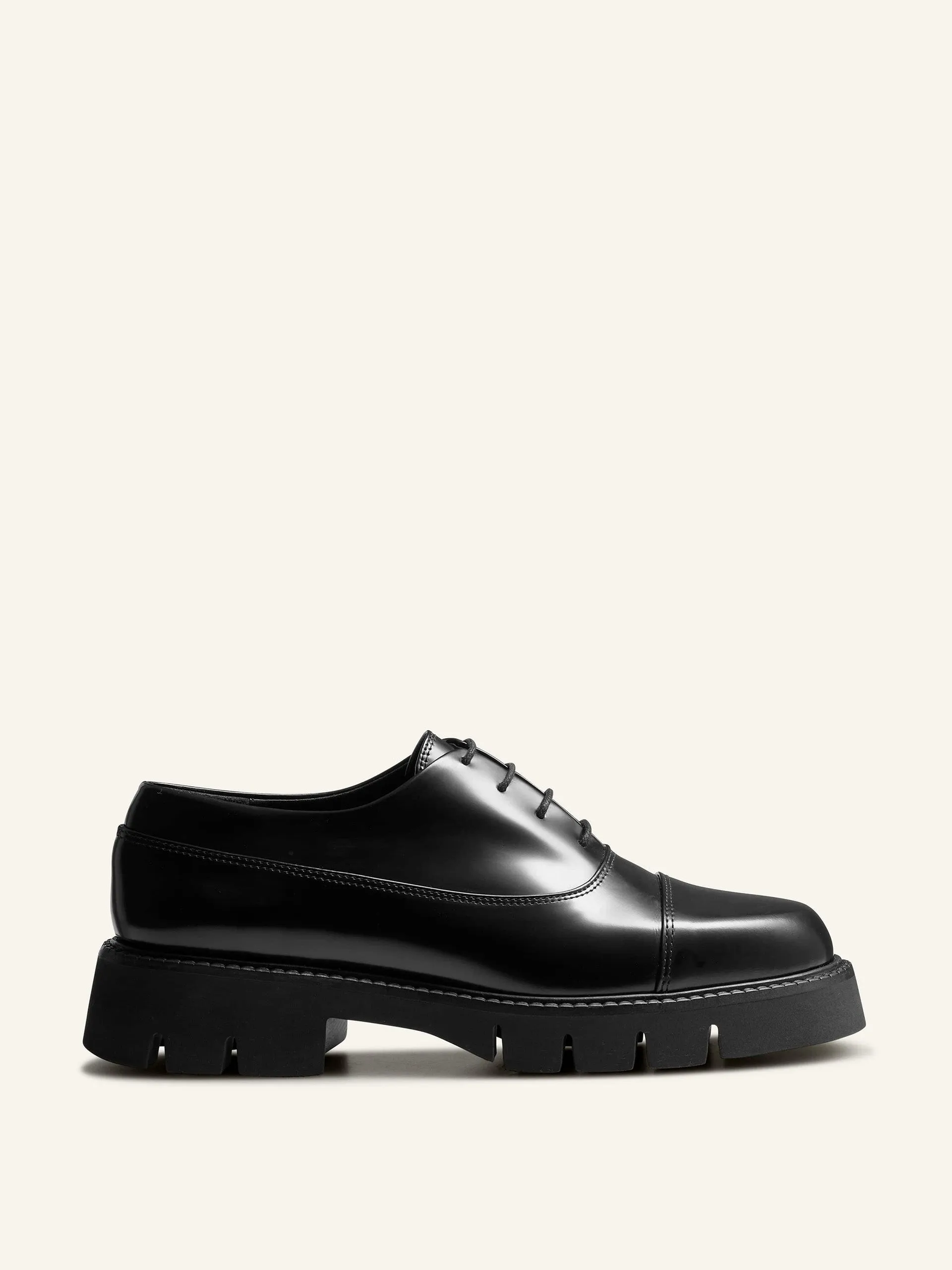 Chunky lace up shoes