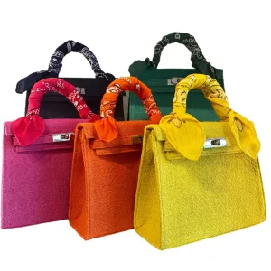 COLOR MINI BANDANA BAG