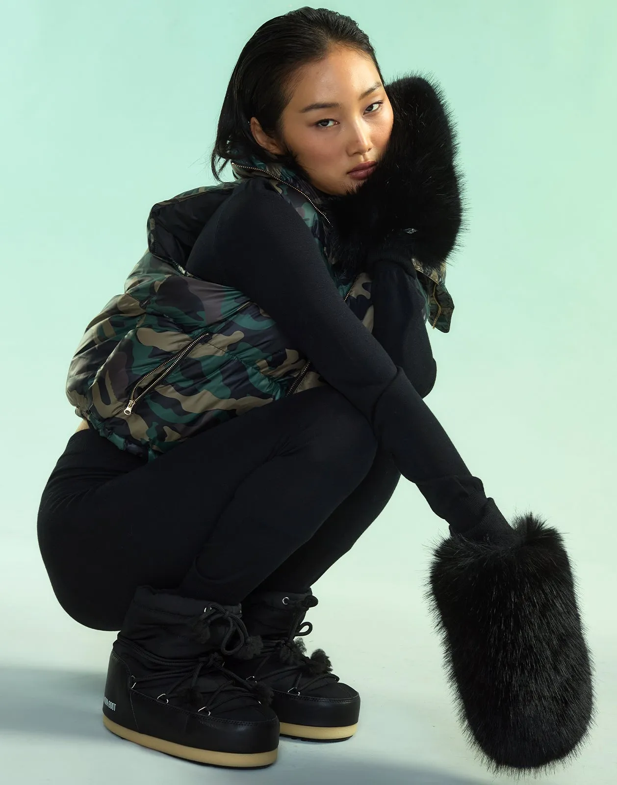 Faux Fur Oversized Mittens
