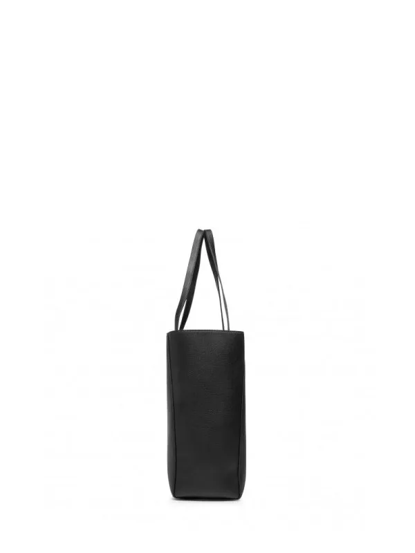 Minimal Monogram Sho