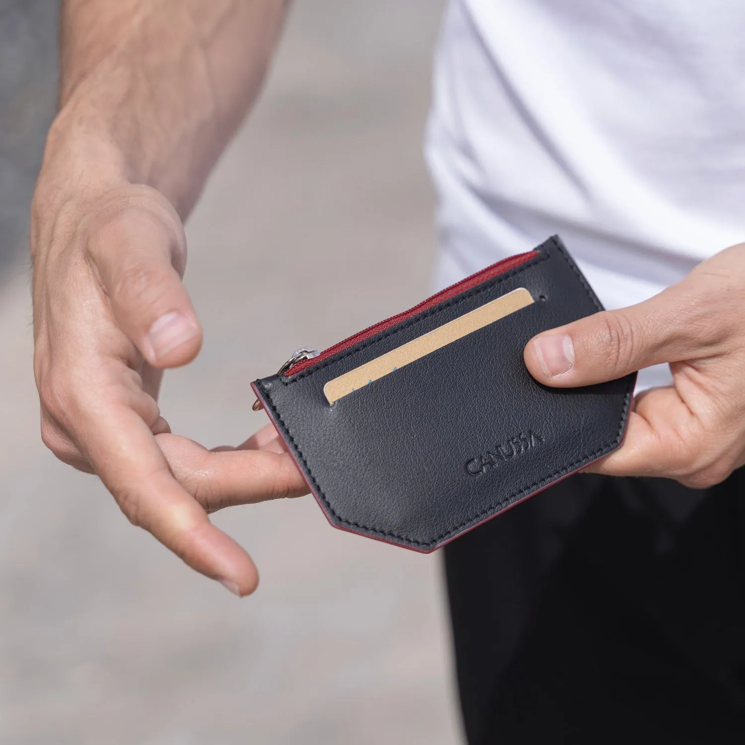 Minimal Purse Black / Red