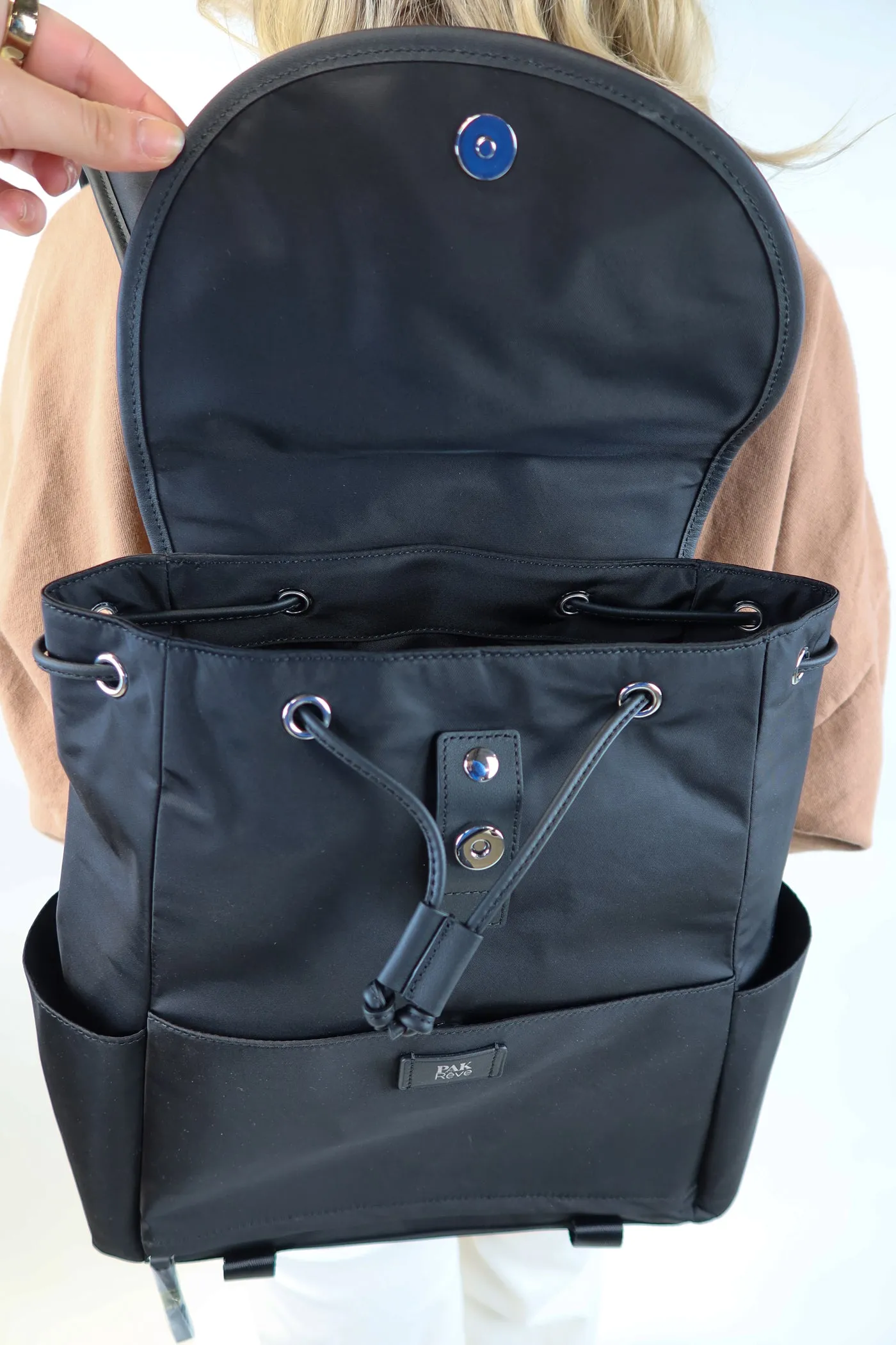 Pak Reve Origin Backpack in Timeless Black NWT (retail $120)
