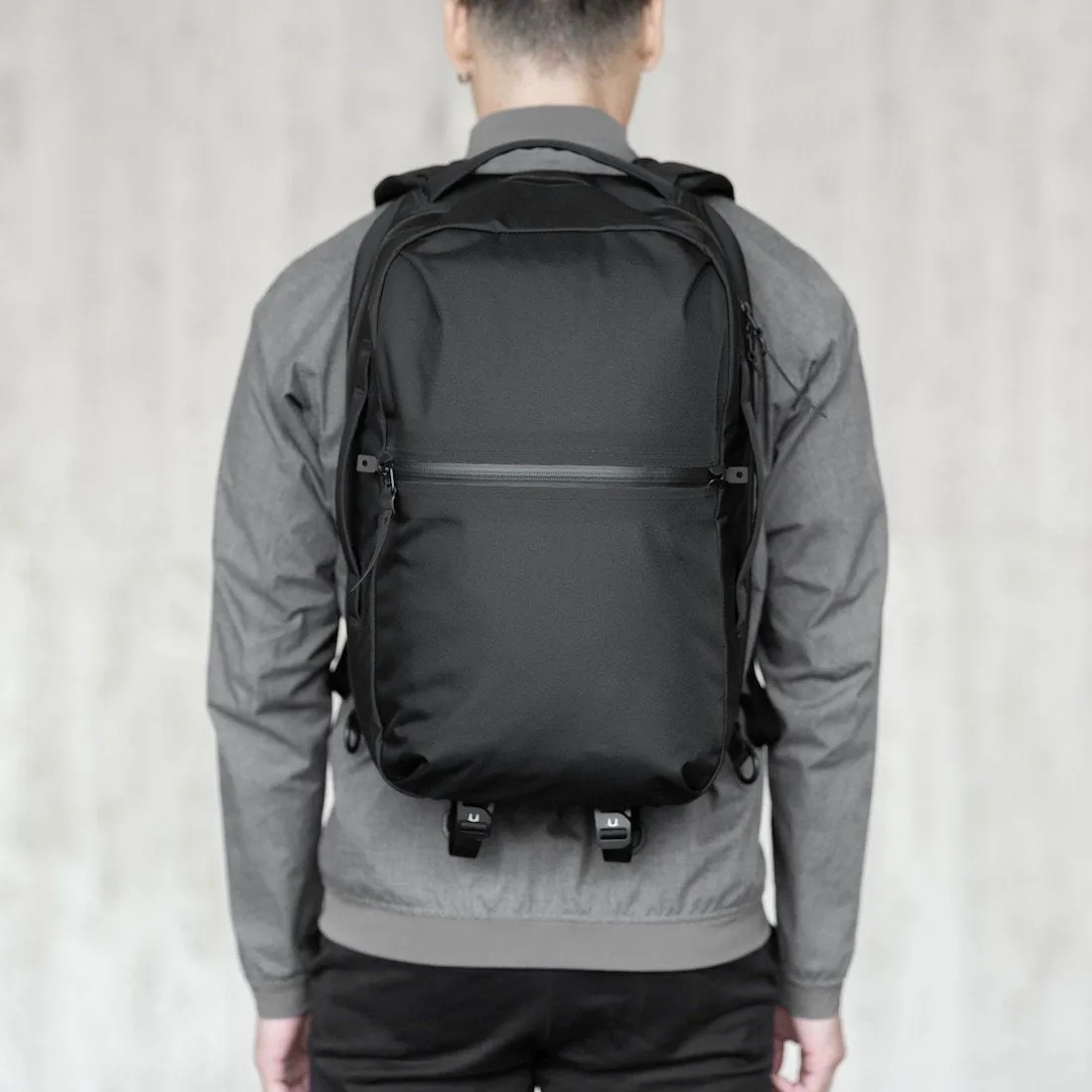 Shadow | 22L & 26L Minimal Waterproof Backpack
