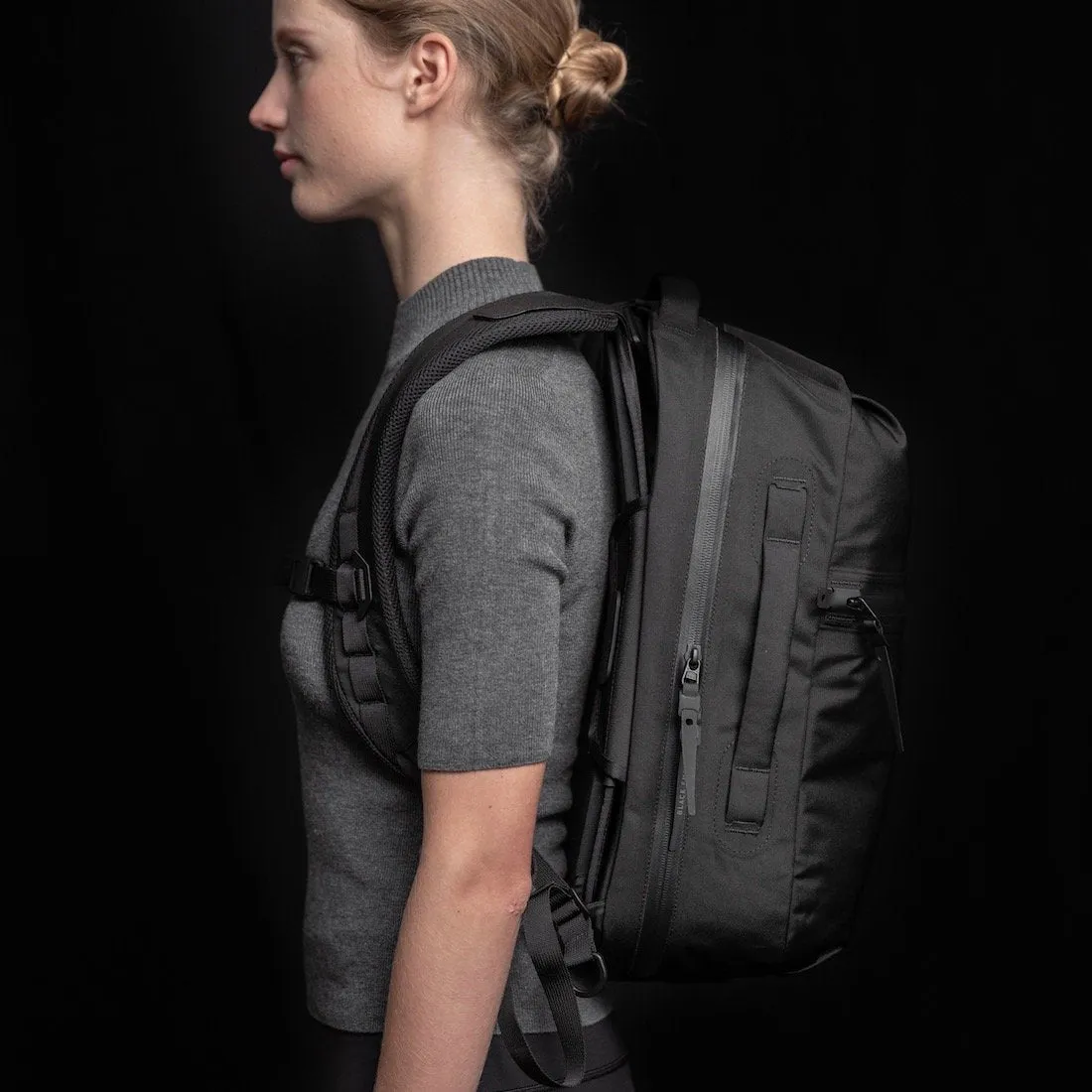 Shadow | 22L & 26L Minimal Waterproof Backpack