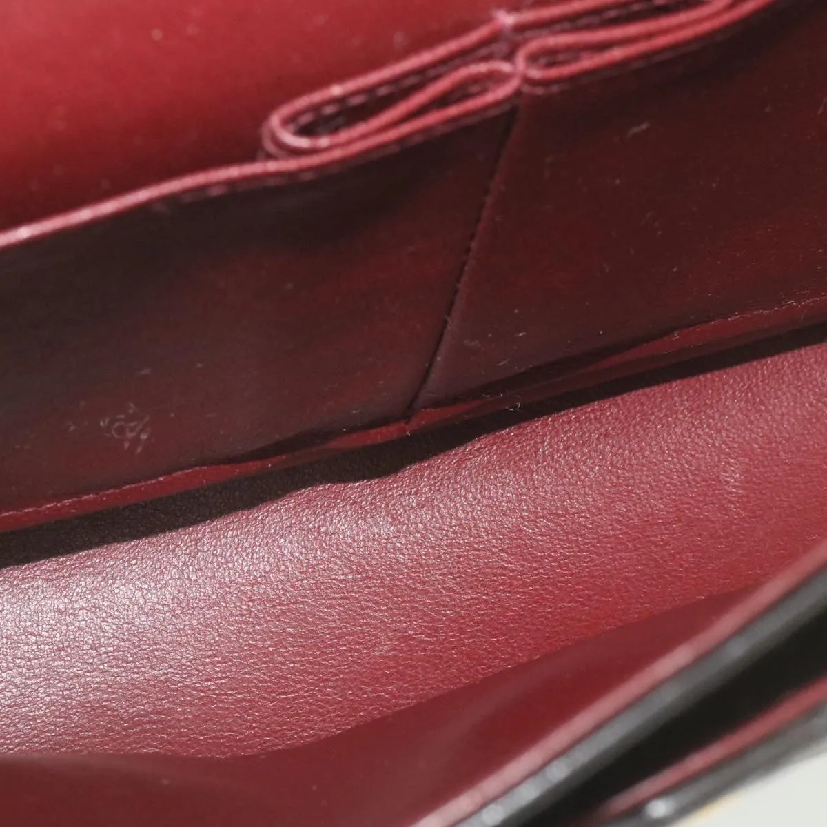 Timeless Shoulder Bag