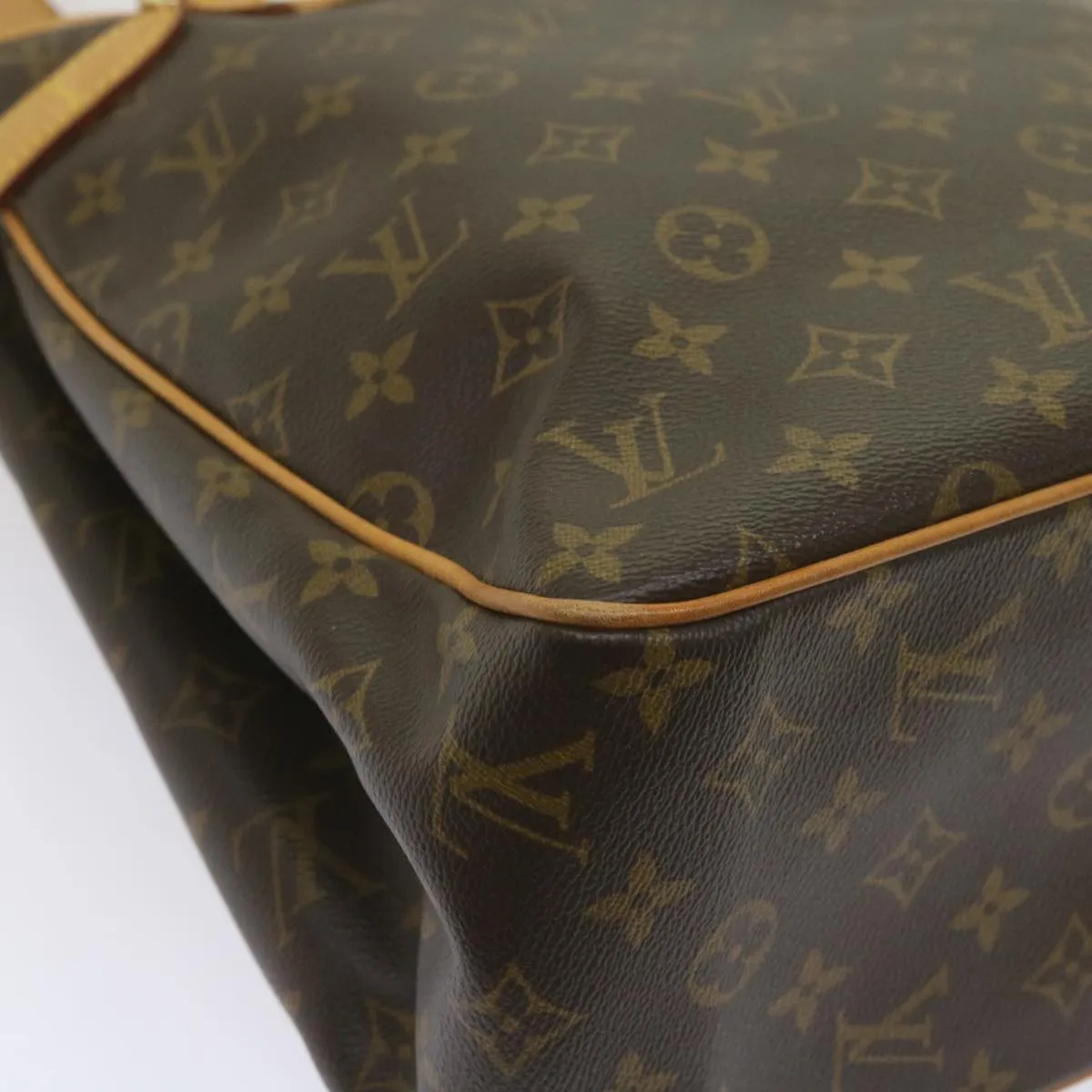 Trendy Inspired Louis Vuitton Batignolles Vertical Tote