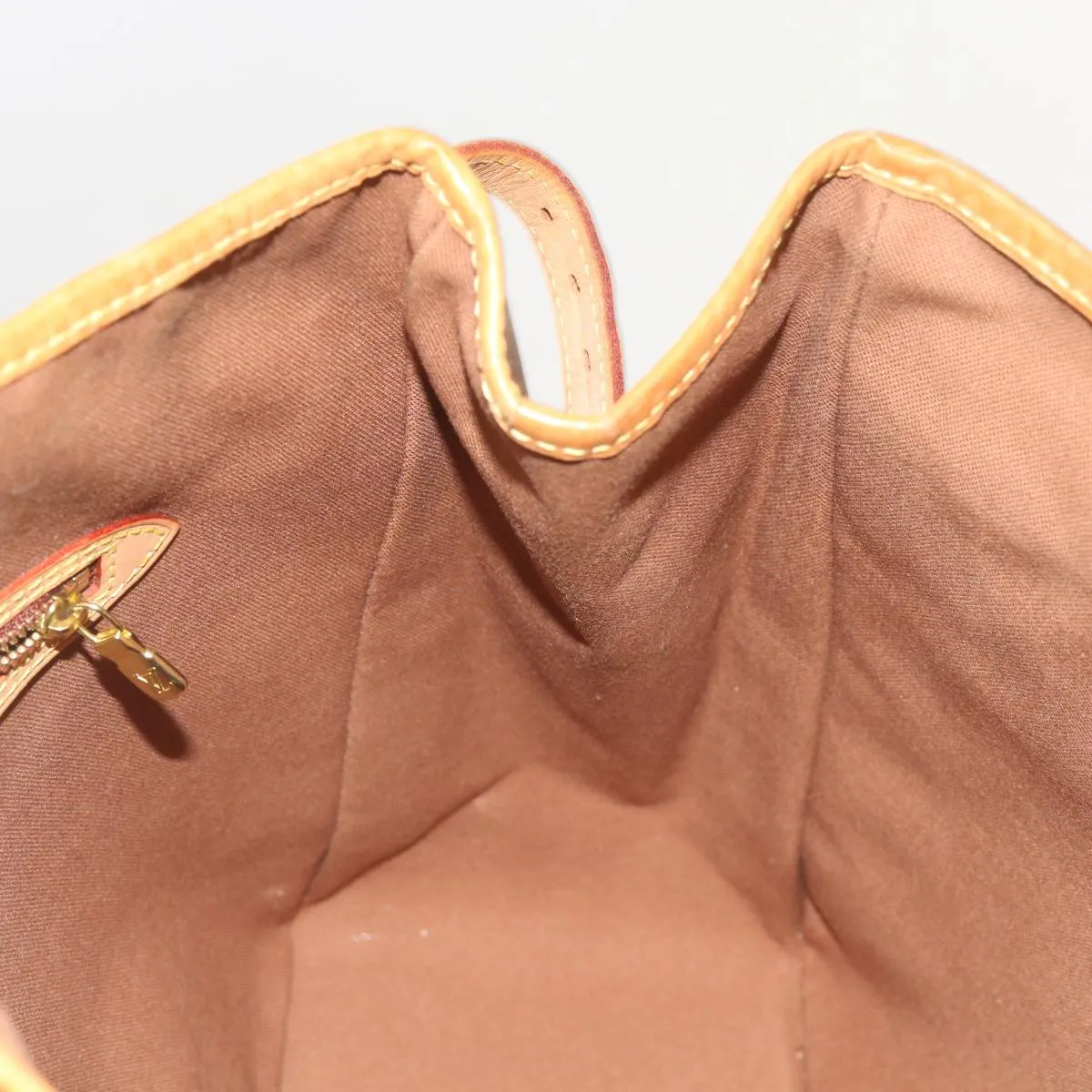 Trendy Inspired Louis Vuitton Batignolles Vertical Tote