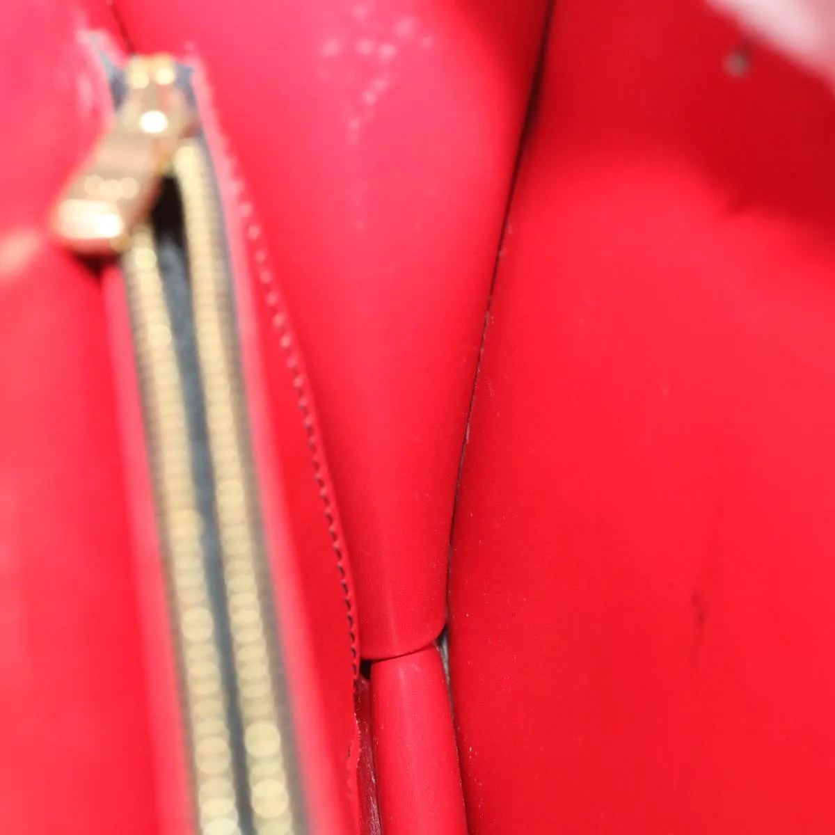 Trendy Inspired Louis Vuitton Epi Free Run Shoulder Bag Red Black M52417 Lv Auth 56485