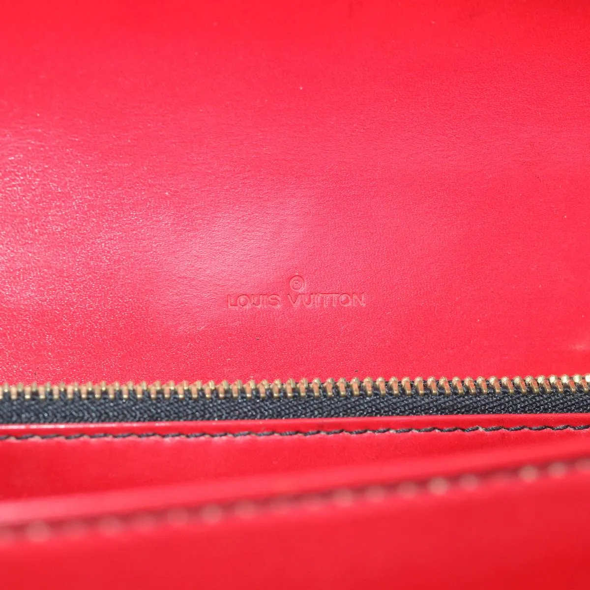 Trendy Inspired Louis Vuitton Epi Free Run Shoulder Bag Red Black M52417 Lv Auth 56485
