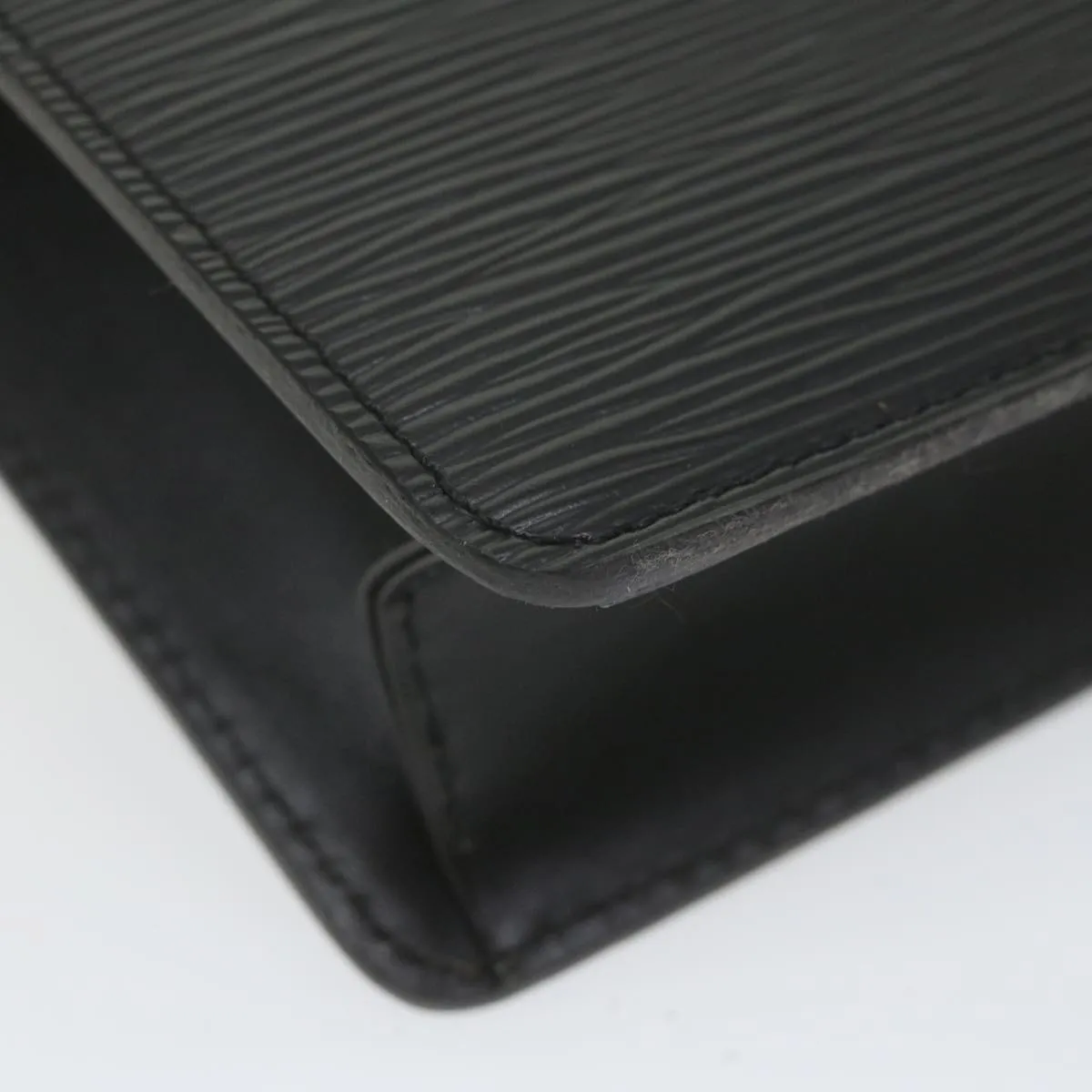 Trendy Inspired Louis Vuitton Epi Pochette Homme Clutch Bag Black M52522 Lv Auth Ki3764