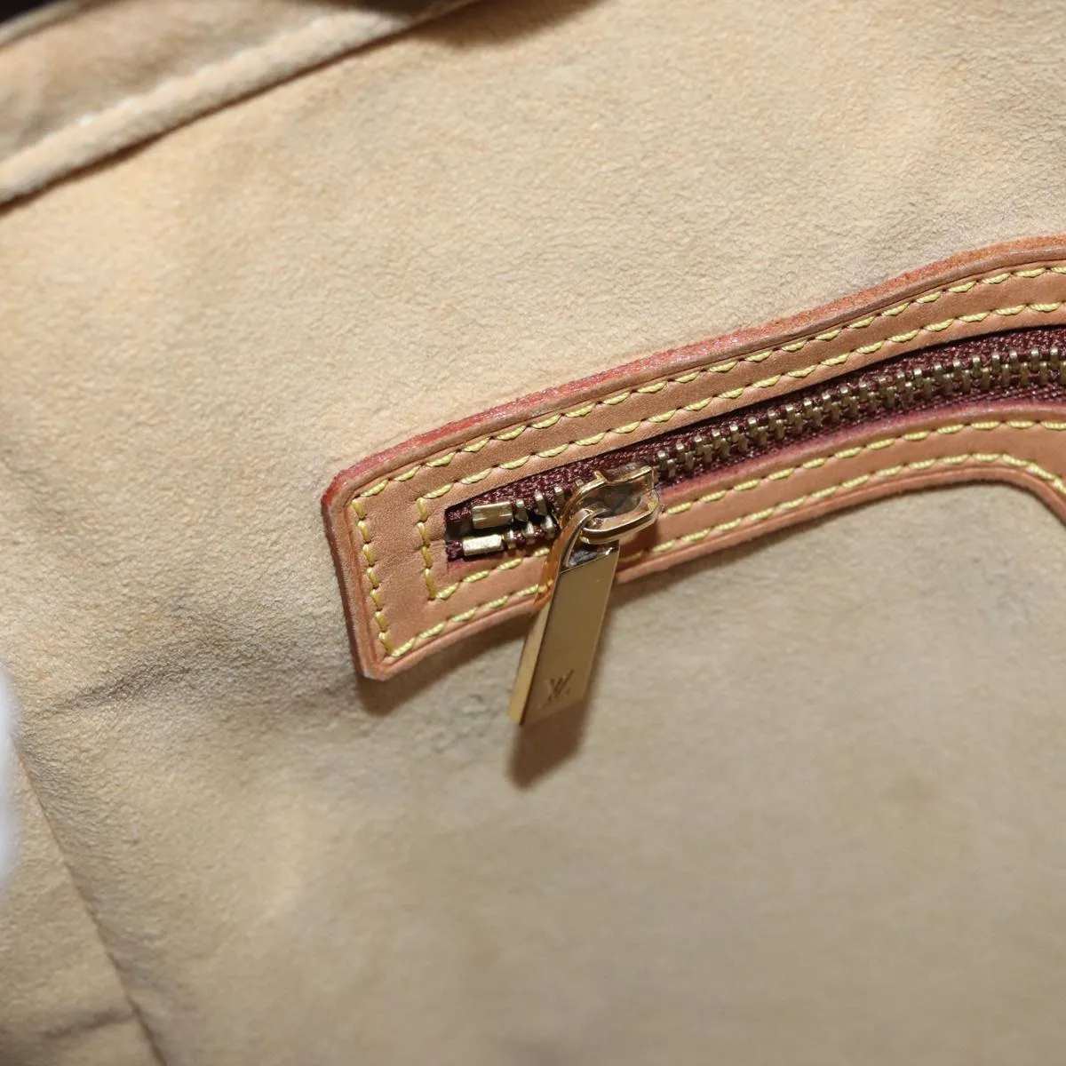 Trendy Inspired Louis Vuitton Looping Gm Shoulder Bag