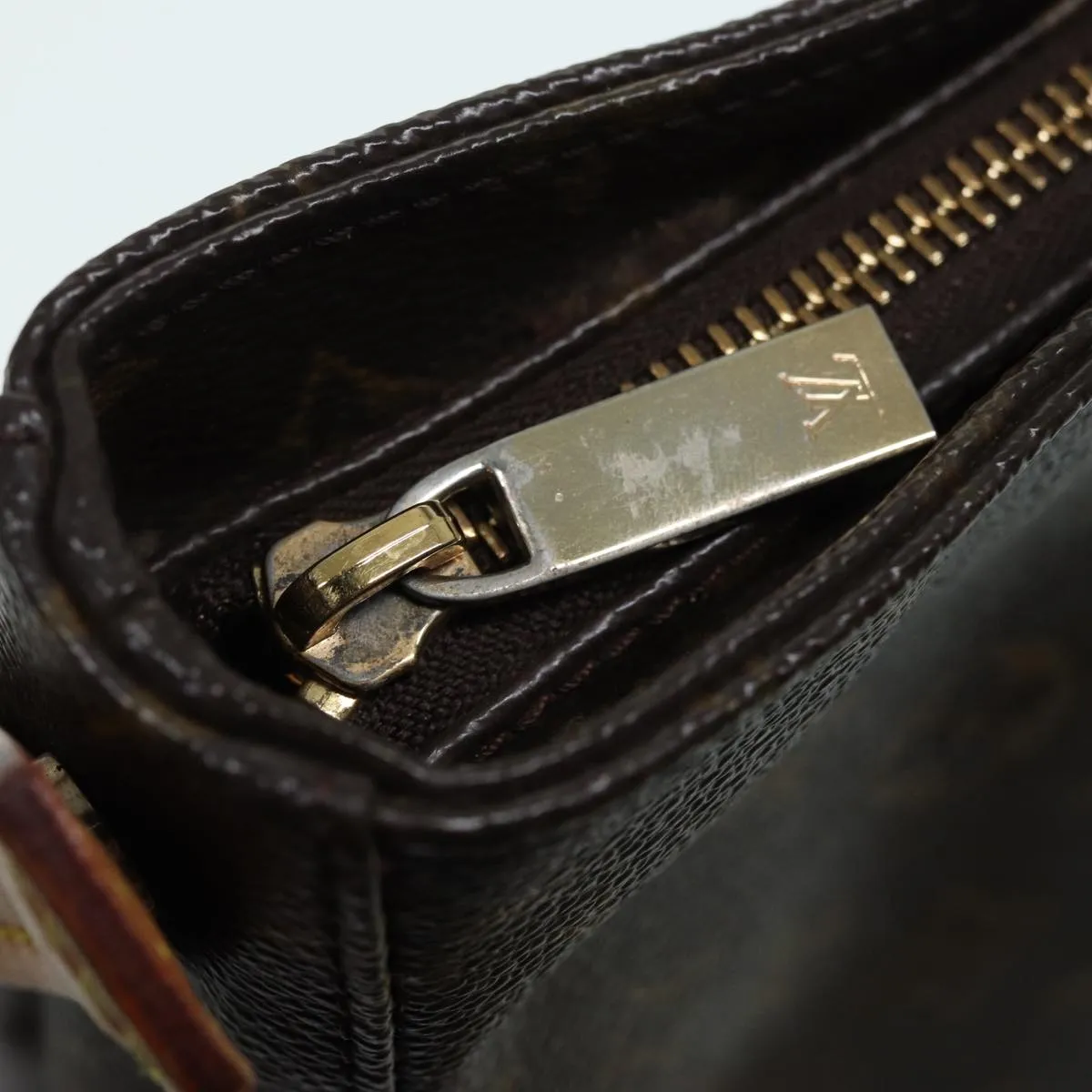 Trendy Inspired Louis Vuitton Looping Gm Shoulder Bag