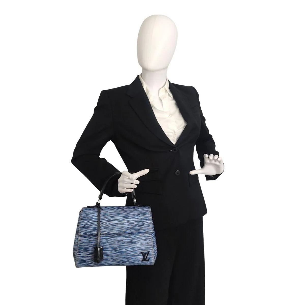 Trendy Inspired Louis Vuitton Louis Vuitton Louis Vuitton Cluny Bag In Light Blue Epi Leather