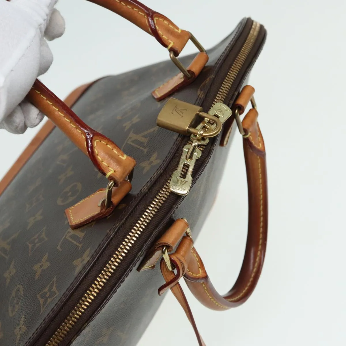 Trendy Inspired Louis Vuitton Monogram Alma Mm Hand Bag M40878 Lv Auth 83099