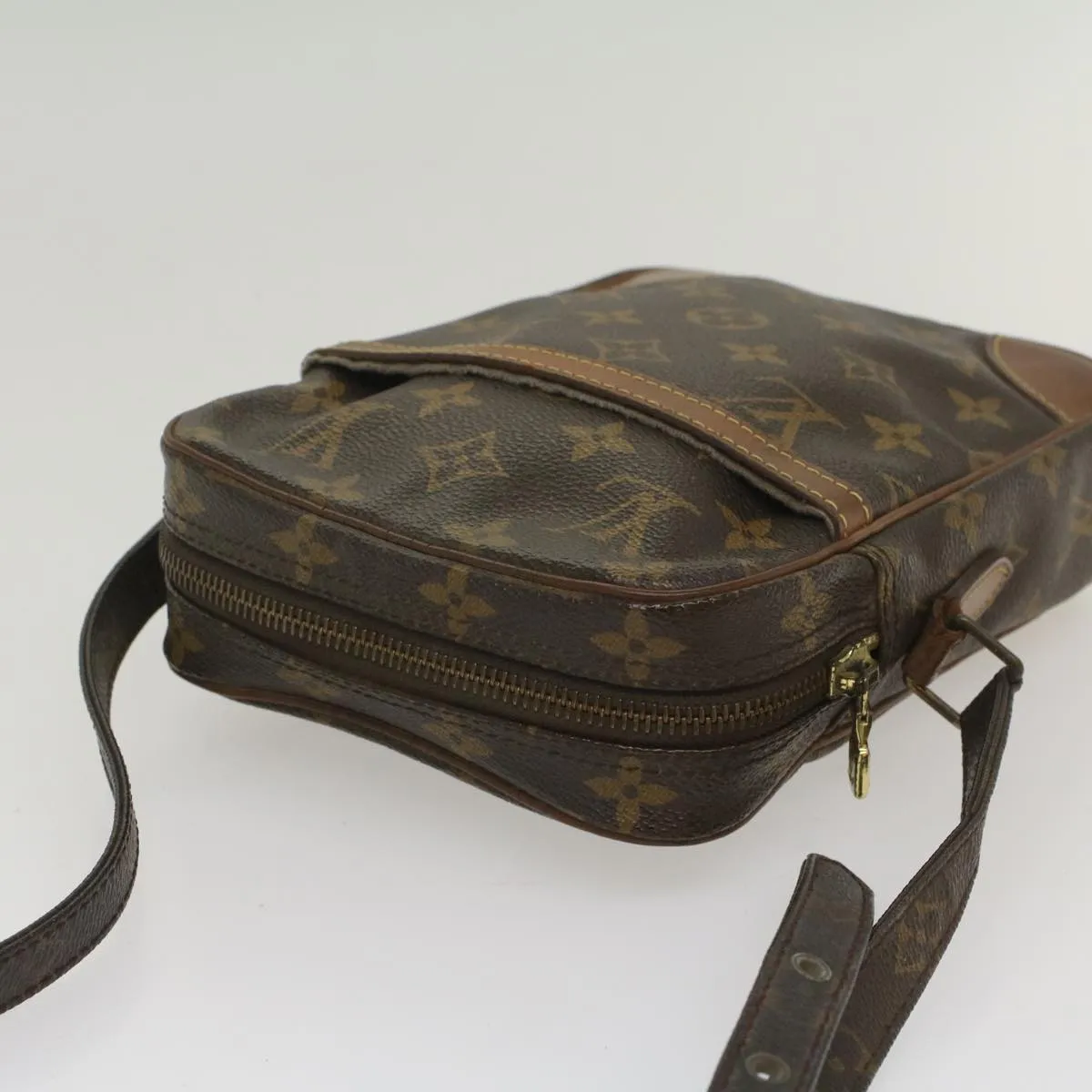 Trendy Inspired Louis Vuitton Monogram Danube Shoulder Bag M45266 Lv Auth 55933