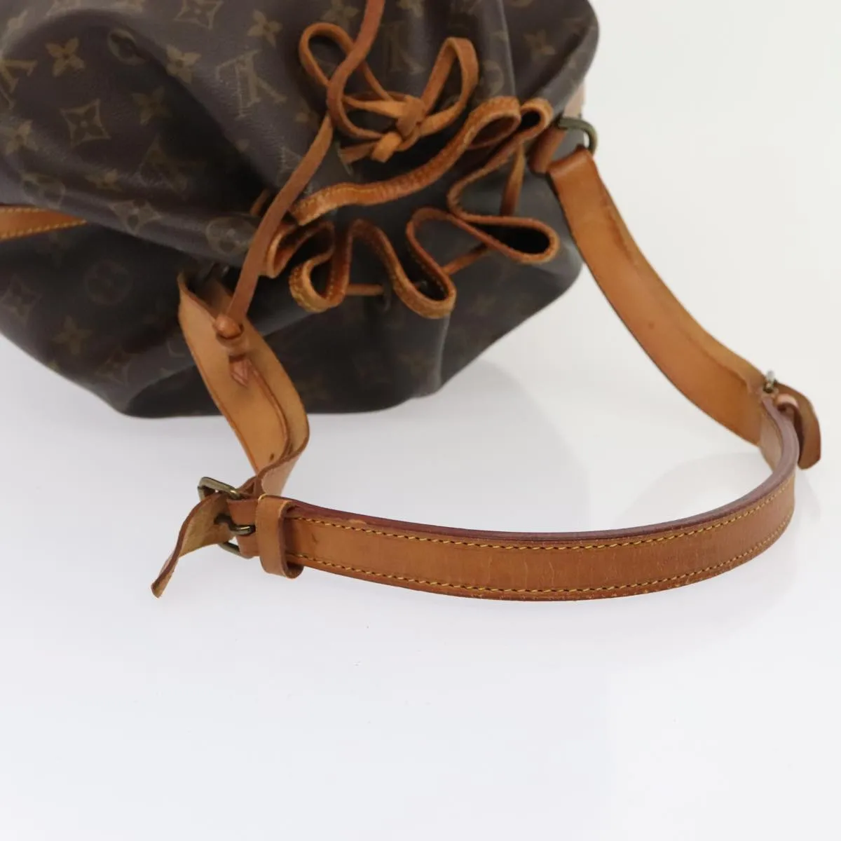 Trendy Inspired Louis Vuitton Monogram Noe Shoulder Bag M42224 Lv Auth Ki4809