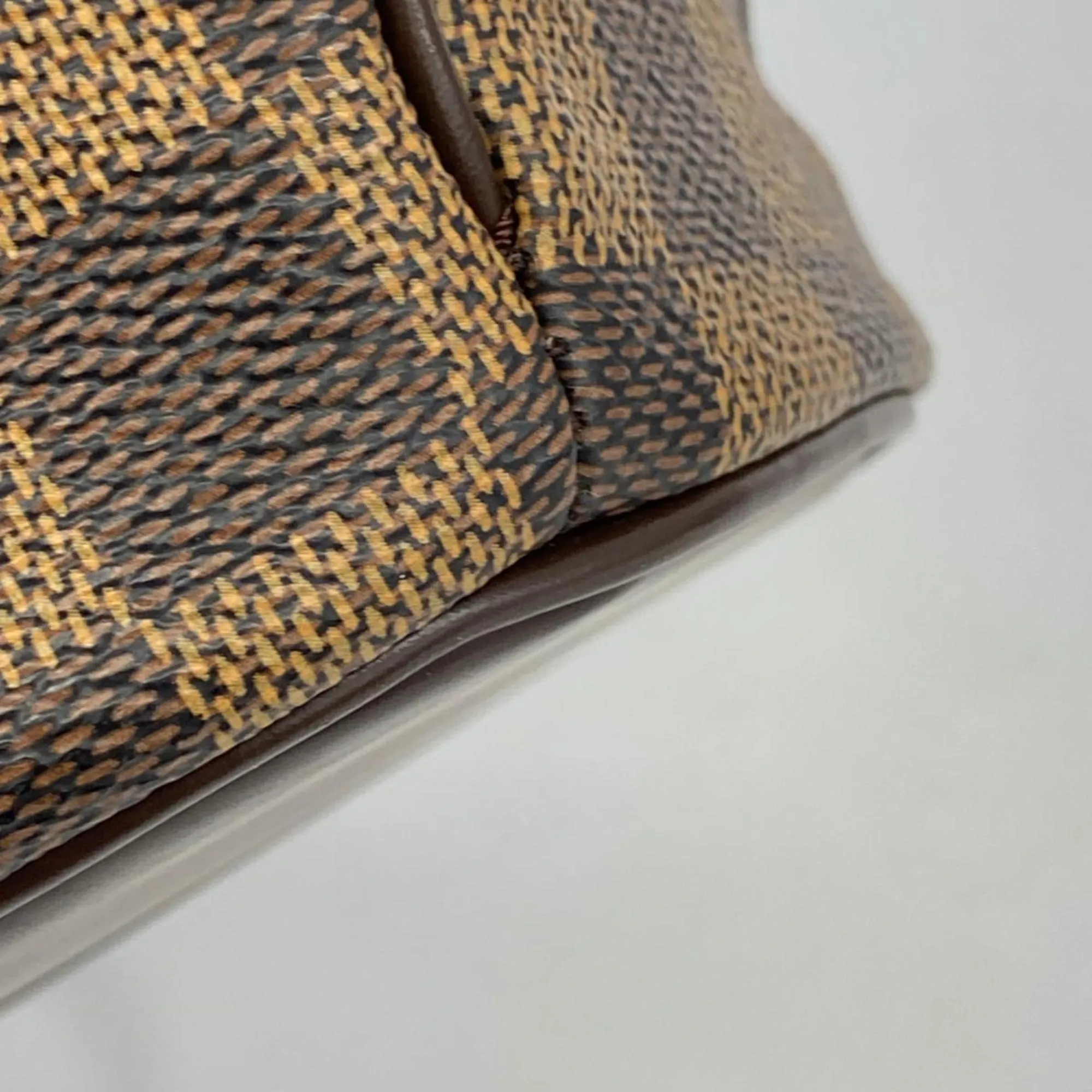 Trendy Inspired Louis Vuitton Saria Handbag